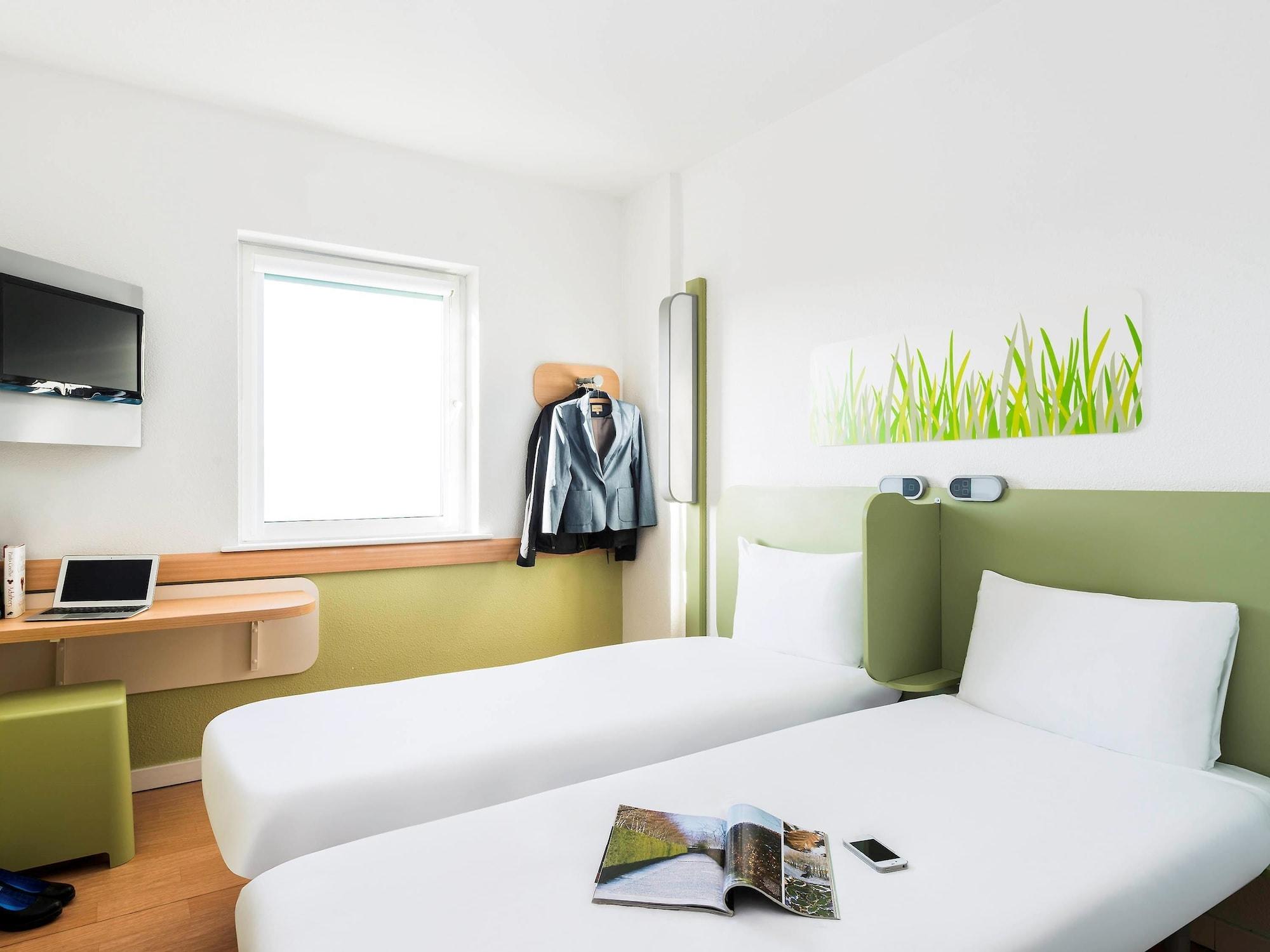 Ibis Budget Leeds Centre Crown Point Road Exteriér fotografie