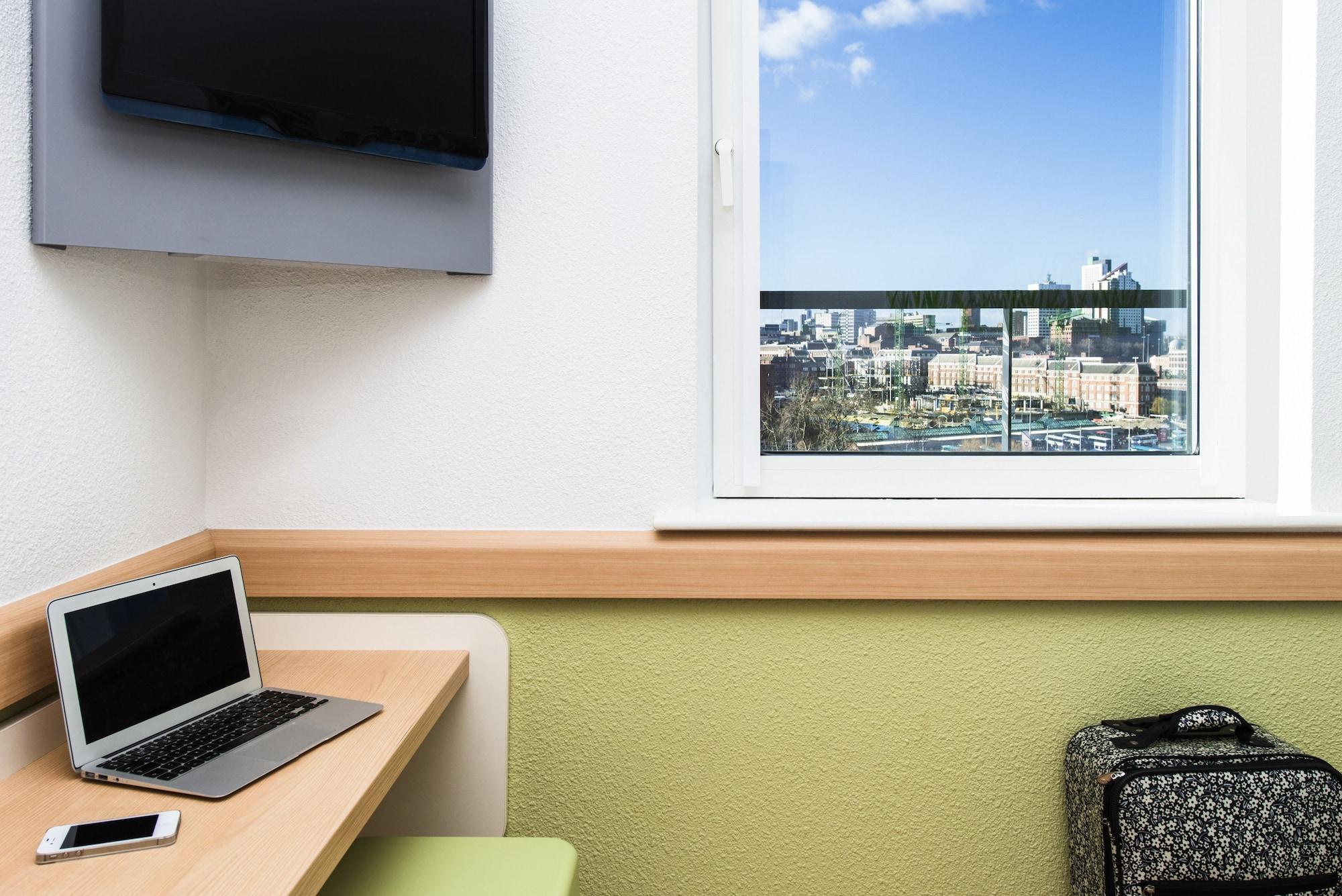 Ibis Budget Leeds Centre Crown Point Road Exteriér fotografie