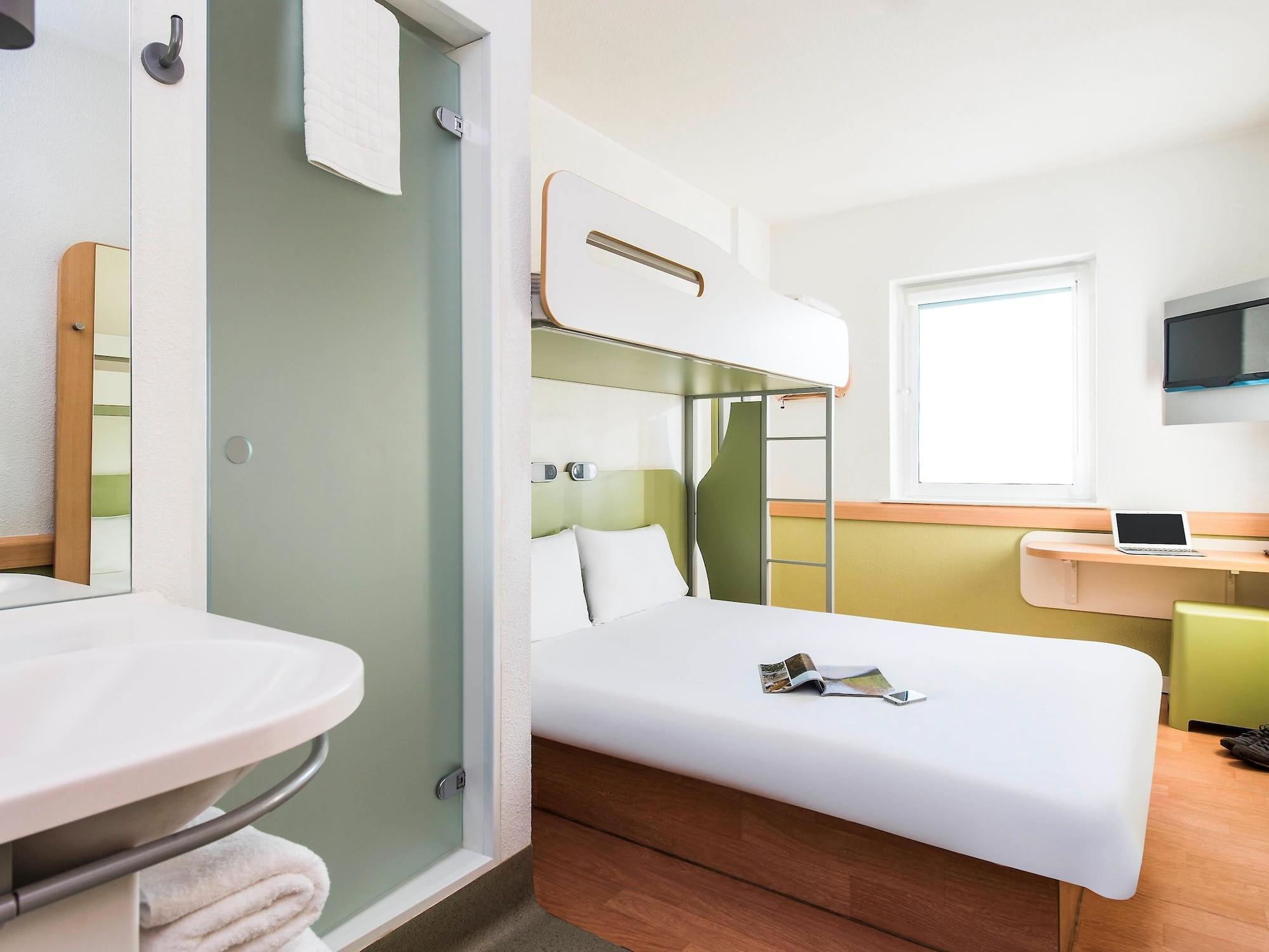 Ibis Budget Leeds Centre Crown Point Road Exteriér fotografie