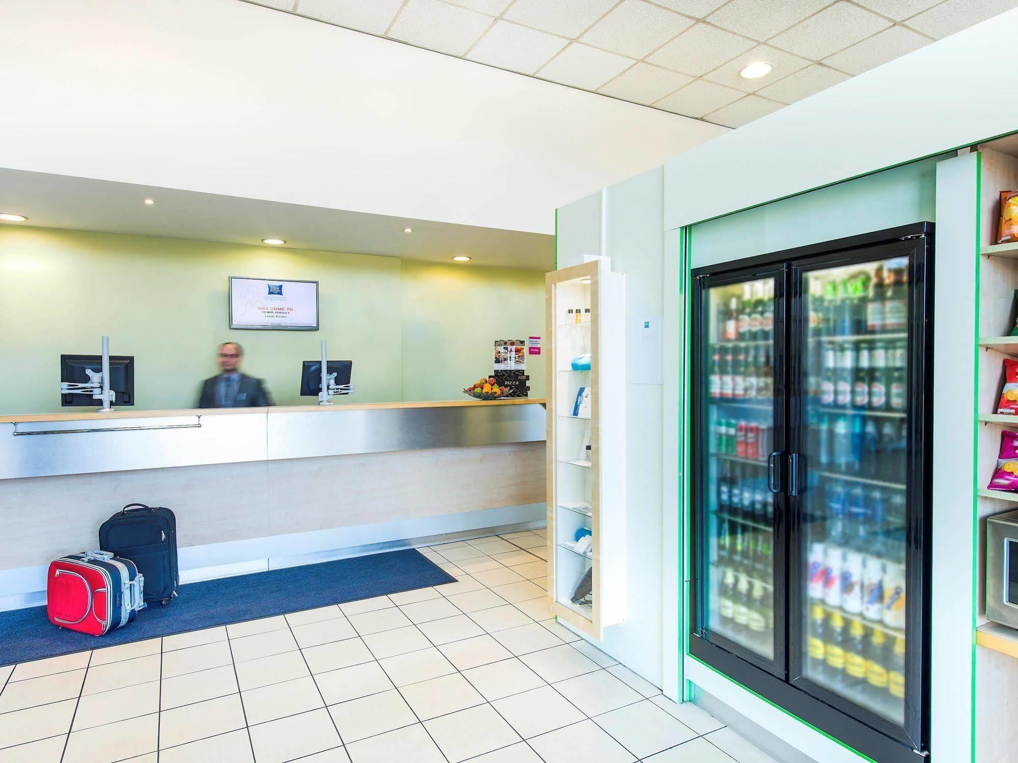 Ibis Budget Leeds Centre Crown Point Road Exteriér fotografie