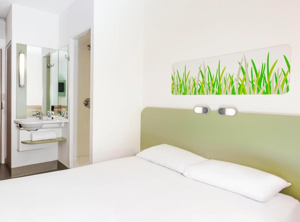 Ibis Budget Leeds Centre Crown Point Road Exteriér fotografie